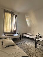 Backpacker Naples