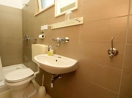 Coastal Breeze House