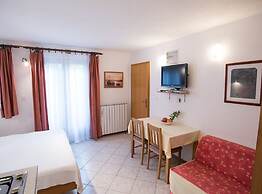 Sunny Street Apartments