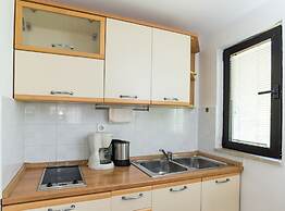 Sunny Street Apartments