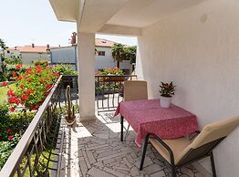 Sunny Street Apartments