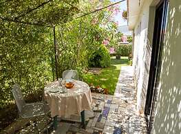 Sunny Street Apartments