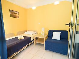 Sunny Street Apartments 2