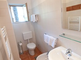 Sunny Street Apartments 2