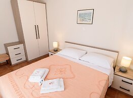 Sunny Street Apartments 2