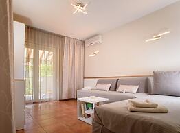 Sunny Street Apartments 2