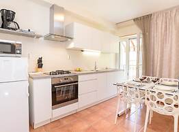 Sunny Street Apartments 2