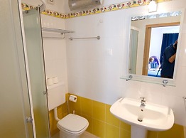 Sunny Street Apartments 2