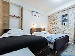 Charming Retreat With Lush Garden, BBQ & Sunlit Terrace Near Bibinje B