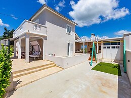 Serene Escape Near Zadar With Private Pool & Charming Outdoor Oasis