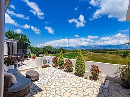 Serene Escape Near Zadar With Private Pool & Charming Outdoor Oasis