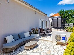 Serene Escape Near Zadar With Private Pool & Charming Outdoor Oasis