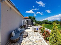 Serene Escape Near Zadar With Private Pool & Charming Outdoor Oasis