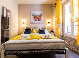 Authentic Stay in the Heart of Zadars Old Town