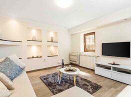 Modern Comfort With Shared Pool & Lush Green Surroundings in Kastav