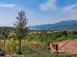 Modern Comfort With Shared Pool & Lush Green Surroundings in Kastav