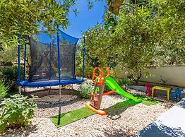 Relaxing Zadar Hideaway With Seasonal Pool & Seaside Charm