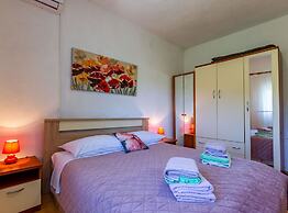 Relaxing Zadar Hideaway With Seasonal Pool & Seaside Charm