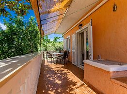 Relaxing Zadar Hideaway With Seasonal Pool & Seaside Charm