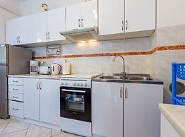 Relaxing Zadar Hideaway With Seasonal Pool & Seaside Charm