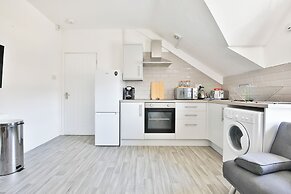 1 Bed Flat Near Cardiff City Centre