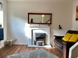 Comfortable 1 Bed Retreat in Batley - Sleeps 3