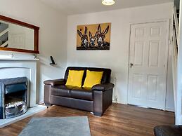Comfortable 1 Bed Retreat in Batley - Sleeps 3
