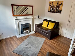 Comfortable 1 Bed Retreat in Batley - Sleeps 3