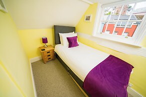 Radcliffe Guest House