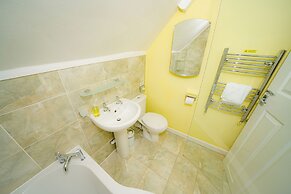 Radcliffe Guest House