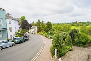 Radcliffe Guest House