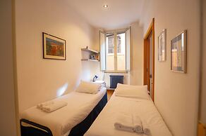Cozy 2BR Apartment near Piazza Navona