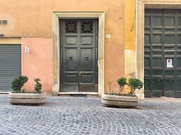 Cozy 2BR Apartment near Piazza Navona