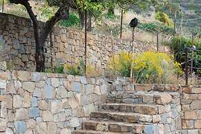 Villa Paradise-sleeps 20-pool-sea Views-pets