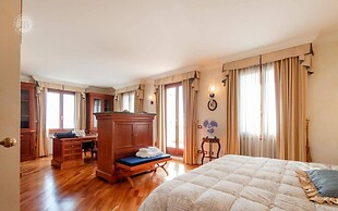 Villa Paradise-sleeps 20-pool-sea Views-pets