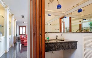 Villa Paradise-sleeps 20-pool-sea Views-pets