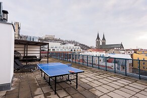 Modern Penthouse with 3-bedrooms