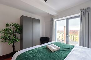 Modern Penthouse with 3-bedrooms