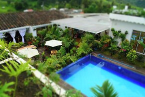 hostal hilltop salento