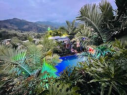 hostal hilltop salento