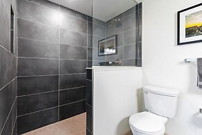 Stadium Container Club House