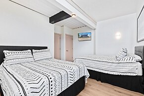 Stadium Container Club House