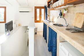 Via Laura - cozy studio