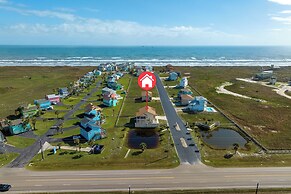 Huge Vacation Home! Community Boardwalk to the Beach