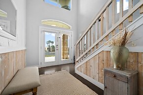 Huge Vacation Home! Community Boardwalk to the Beach