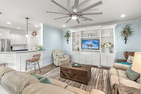 Sunrise Paradise - Pet Friendly! Community Pool!