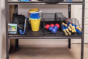 Sunrise Paradise - Pet Friendly! Community Pool!