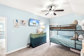 Sunrise Paradise - Pet Friendly! Community Pool!