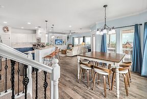 Sunrise Paradise - Pet Friendly! Community Pool!