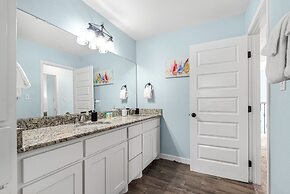 Sunrise Paradise - Pet Friendly! Community Pool!